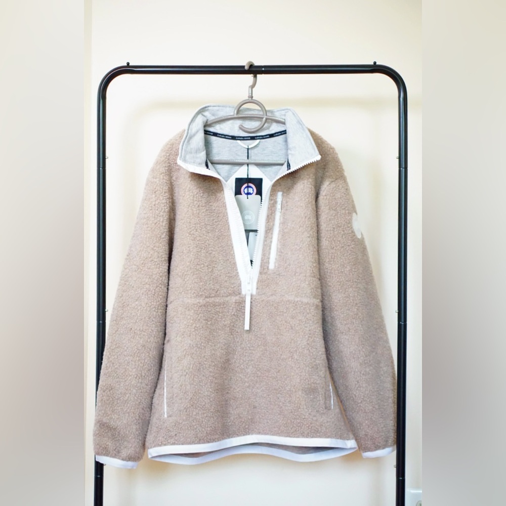 NWT Canada Goose Fleece Tan Renfrew Pullover